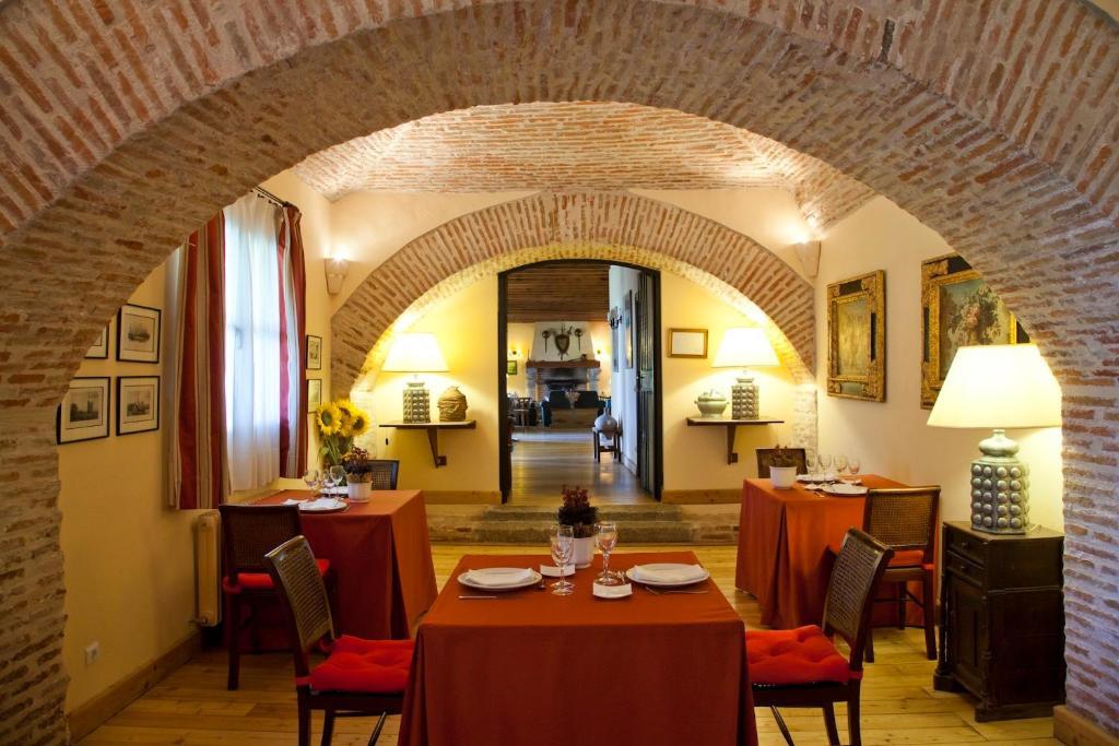Pozal de Gallinas 波萨达瑞尔德尔派纳旅馆酒店 外观 照片